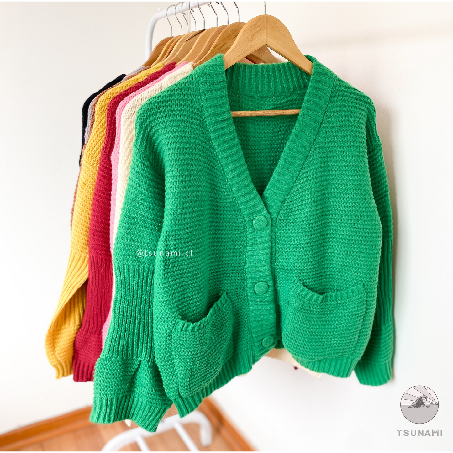 Cardigan abotonado con bolsillos
