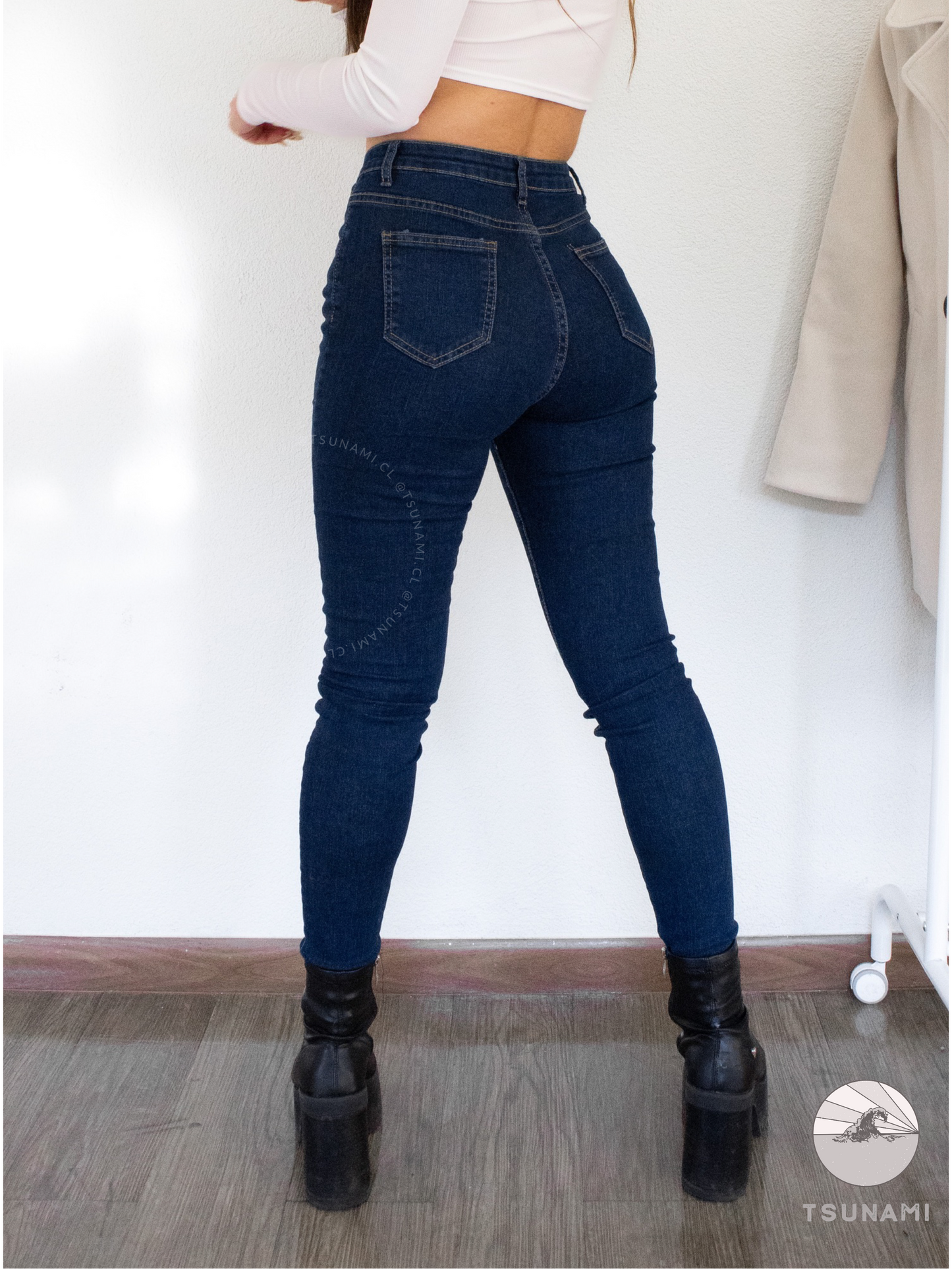 Skinny con 5 botones