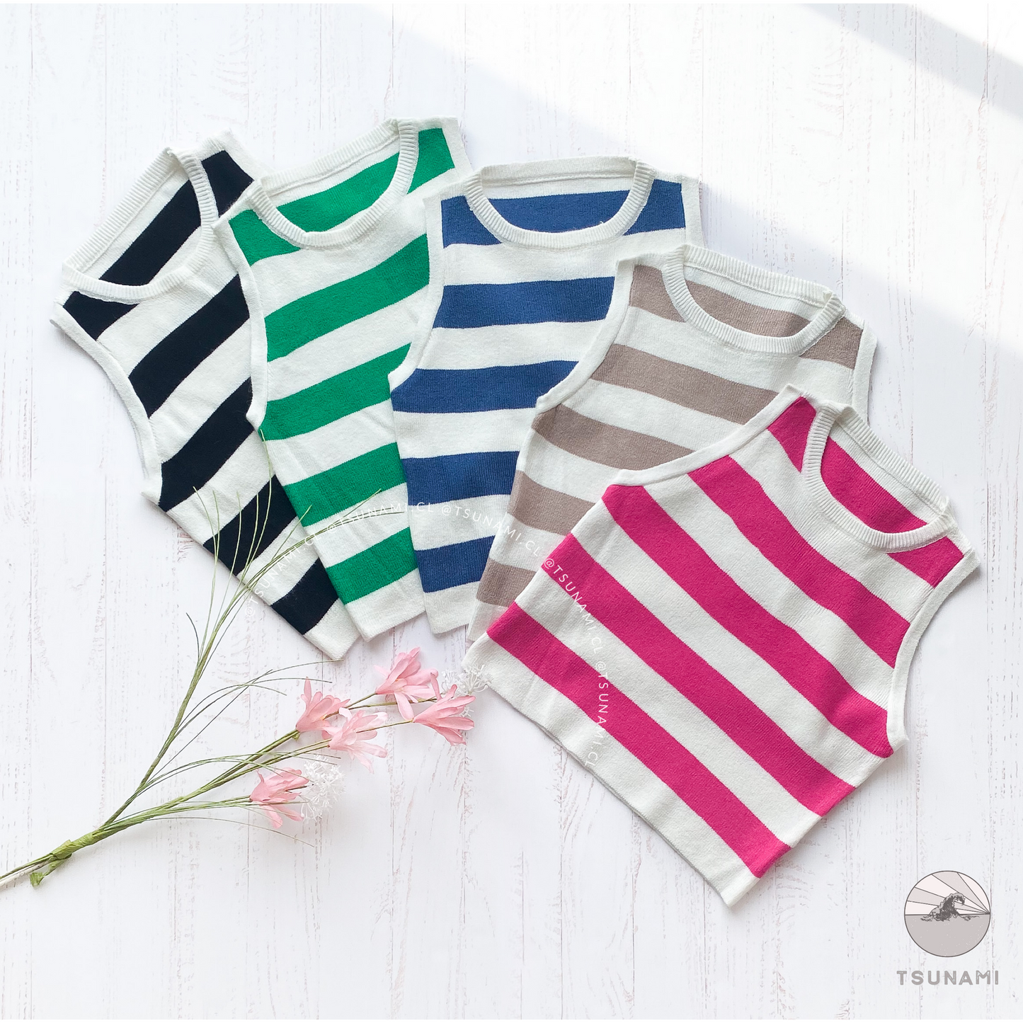 Top halter con franjas