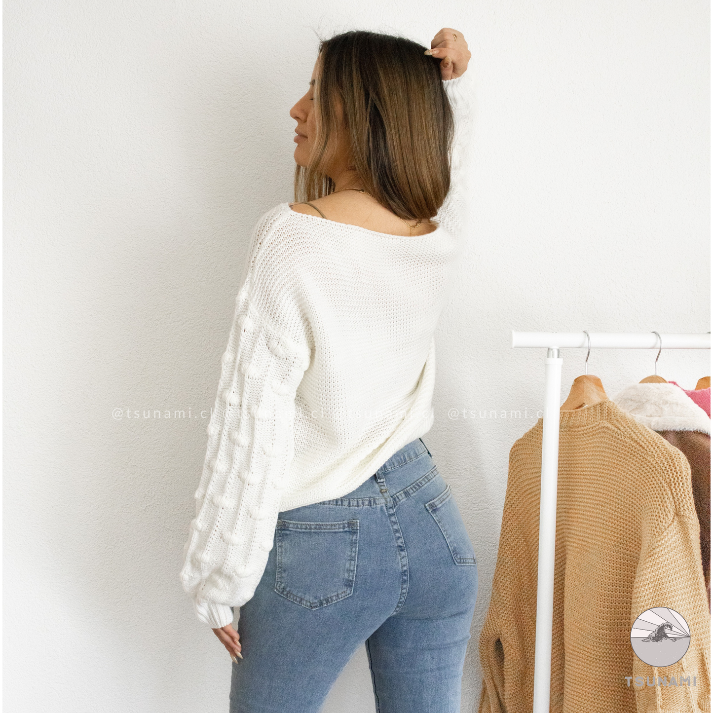 Suéter con cuello bote