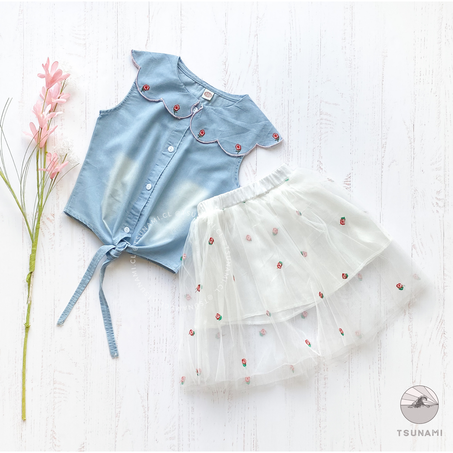 Conjunto blusa y tutú floreado