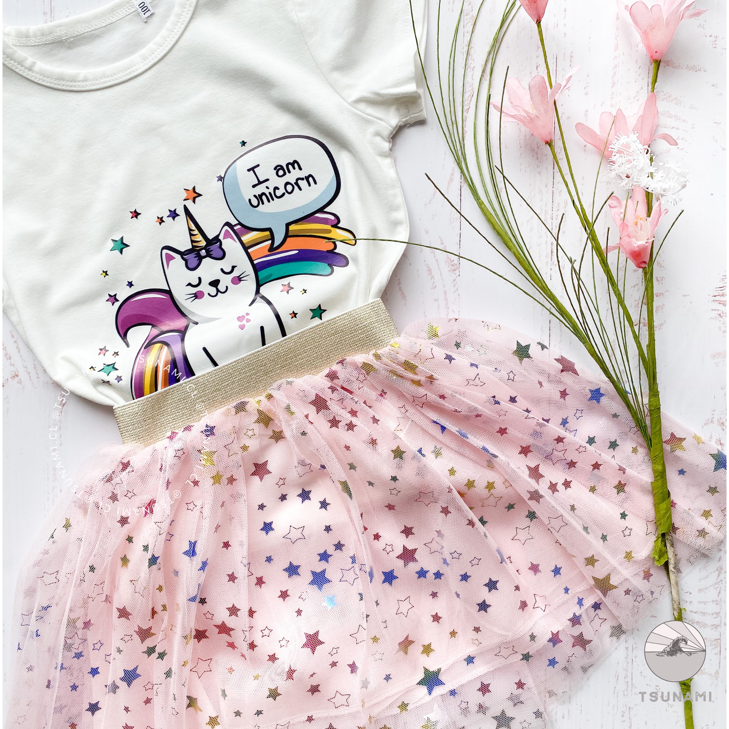 Conjunto polera unicornio y tutú con estrellas