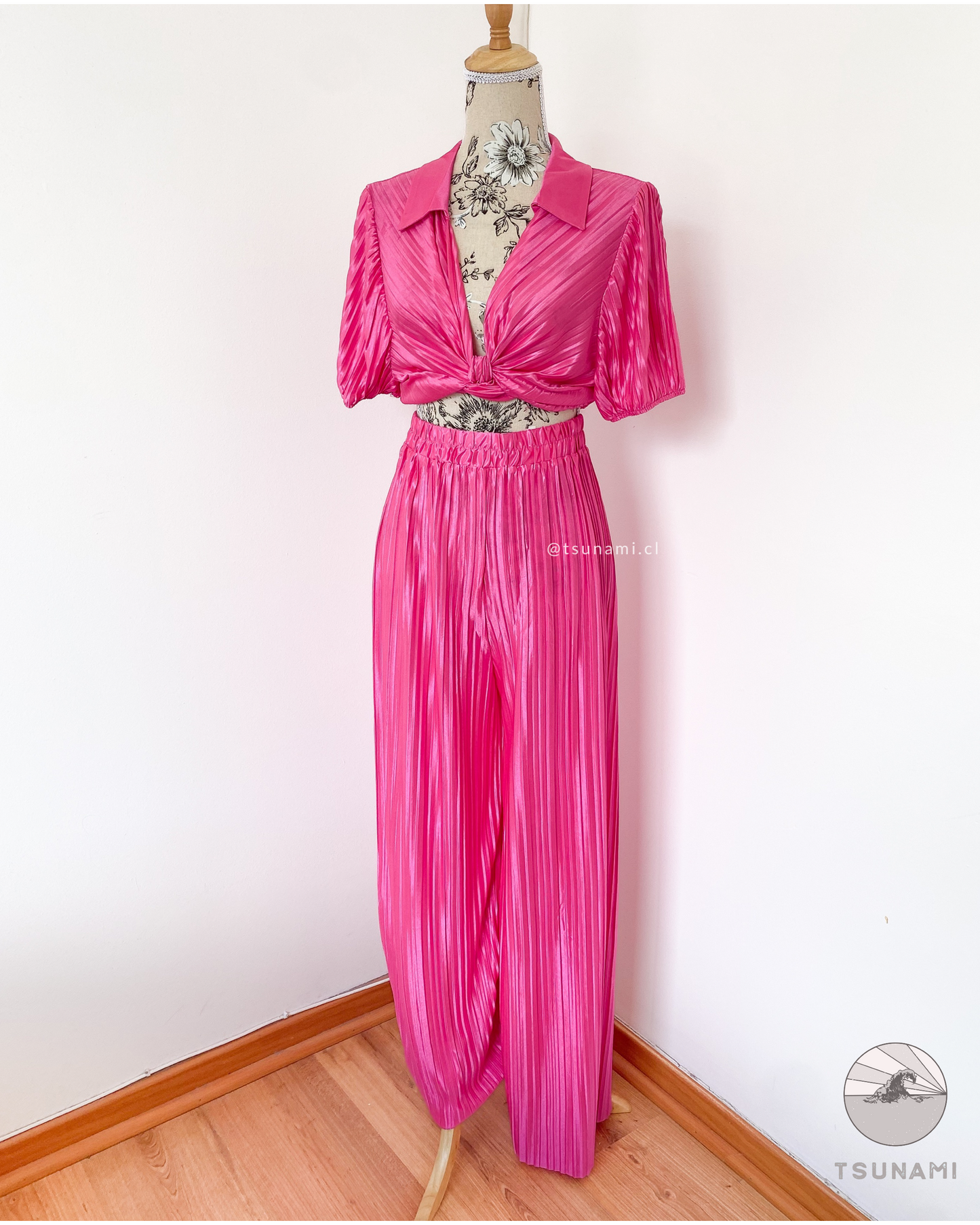 Conjunto plisado