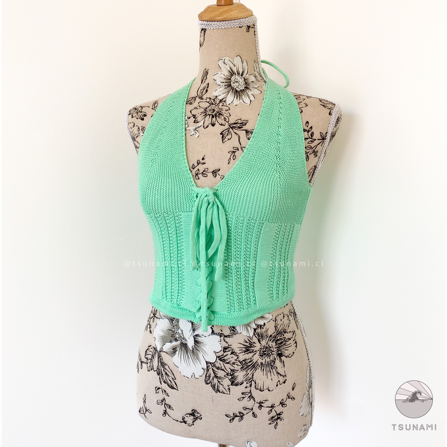 Top tejido halter con lazo
