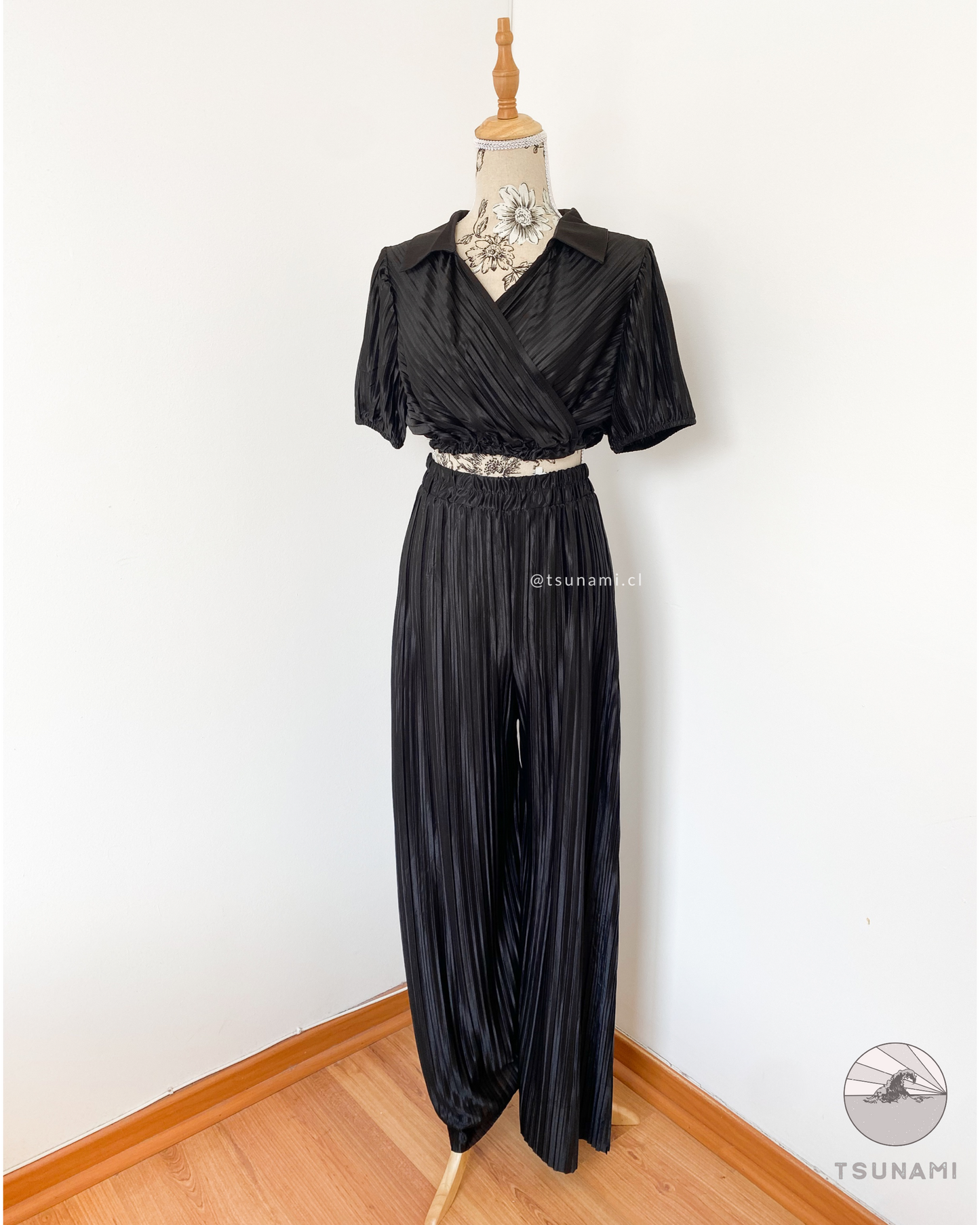 Conjunto plisado