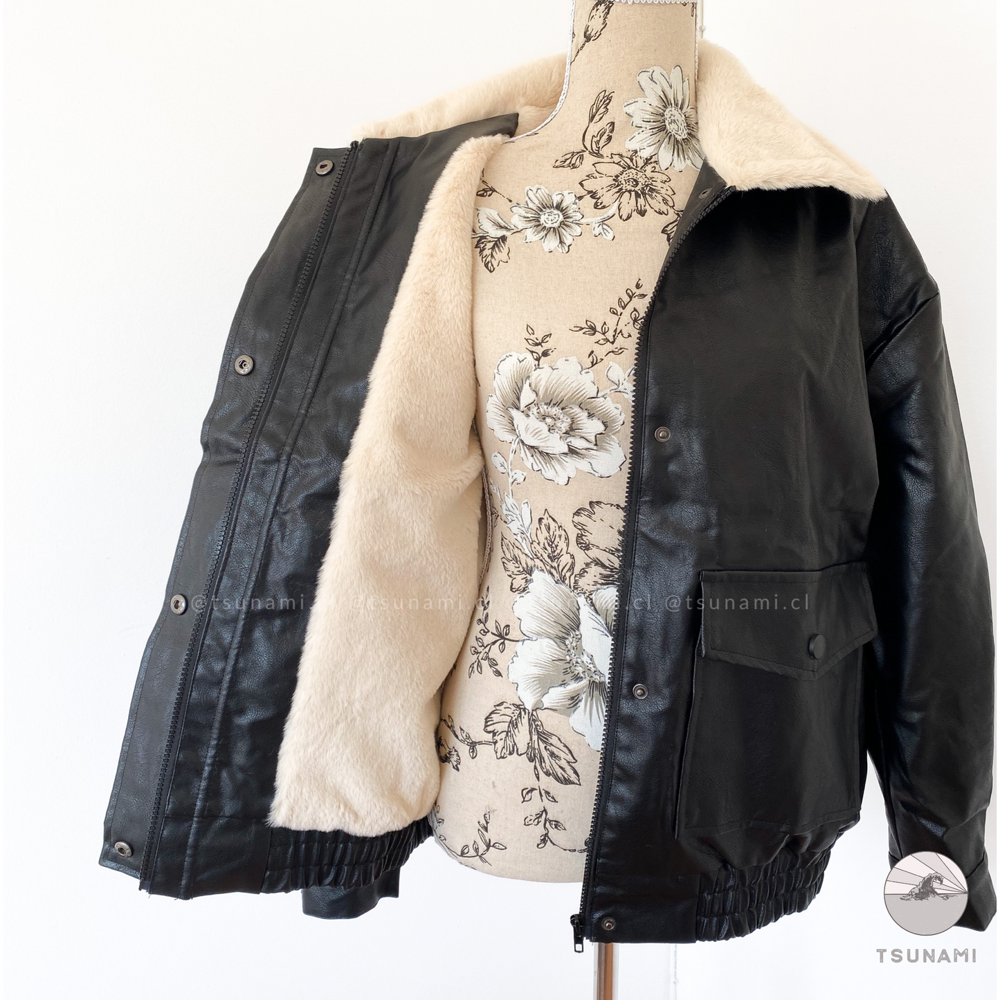 Chaqueta ecocuero interior peludito