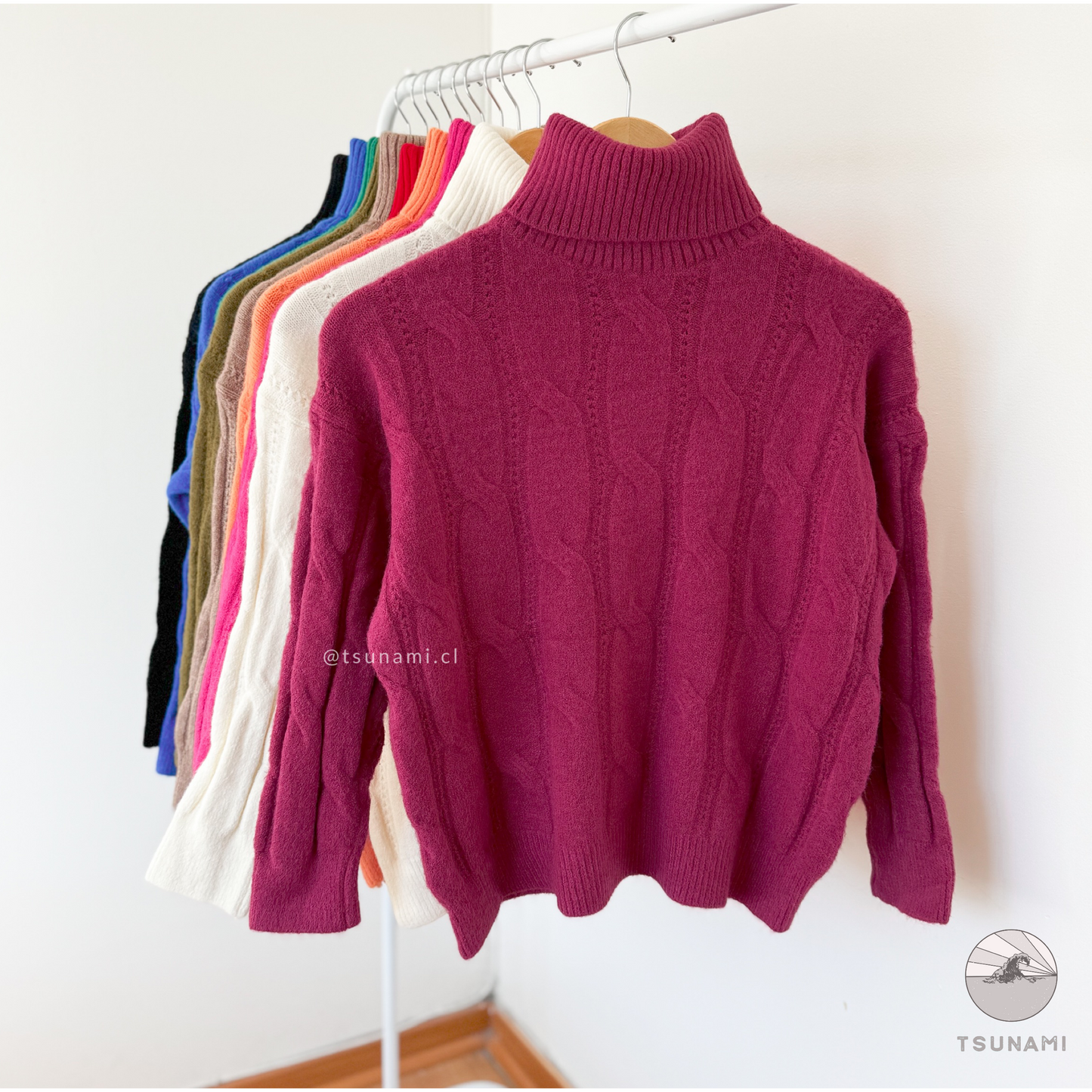Sueter trenzado cuello alto