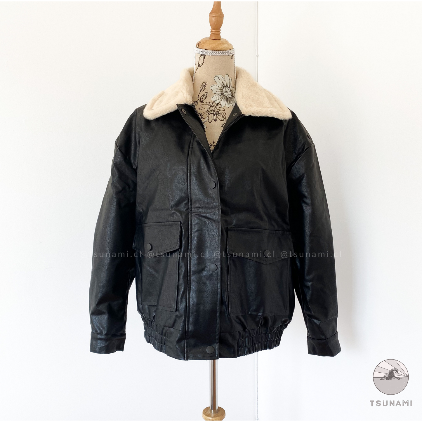 Chaqueta ecocuero interior peludito