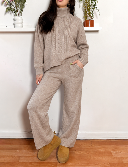 Conjunto Alerce | Conjunto tejido cuello alto con pantalón
