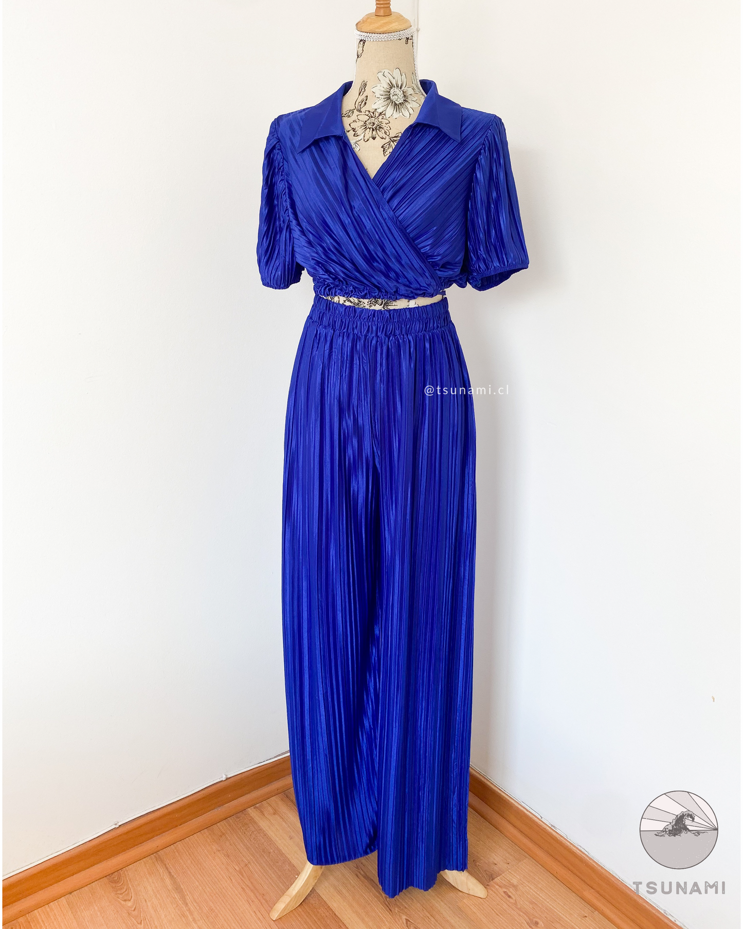 Conjunto plisado