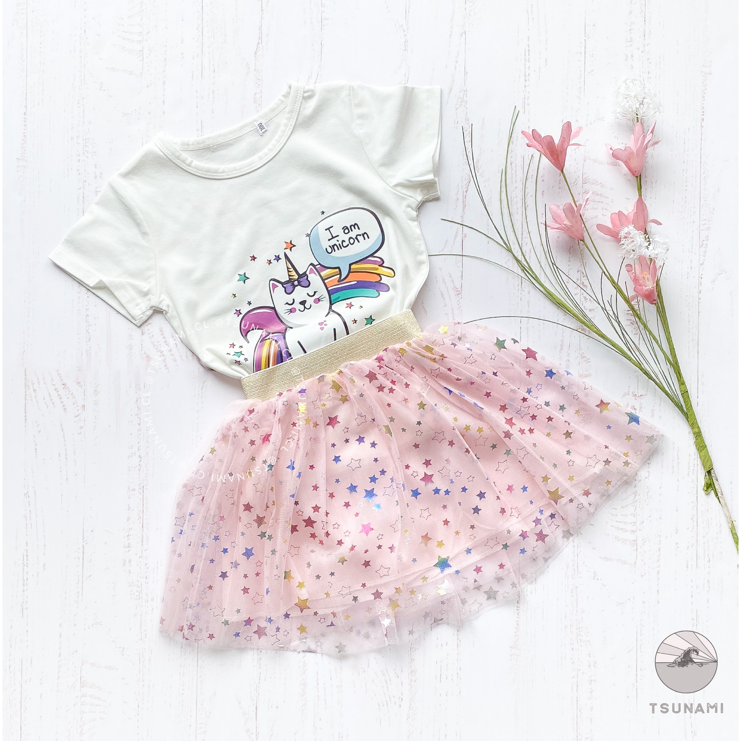 Conjunto polera unicornio y tutú con estrellas