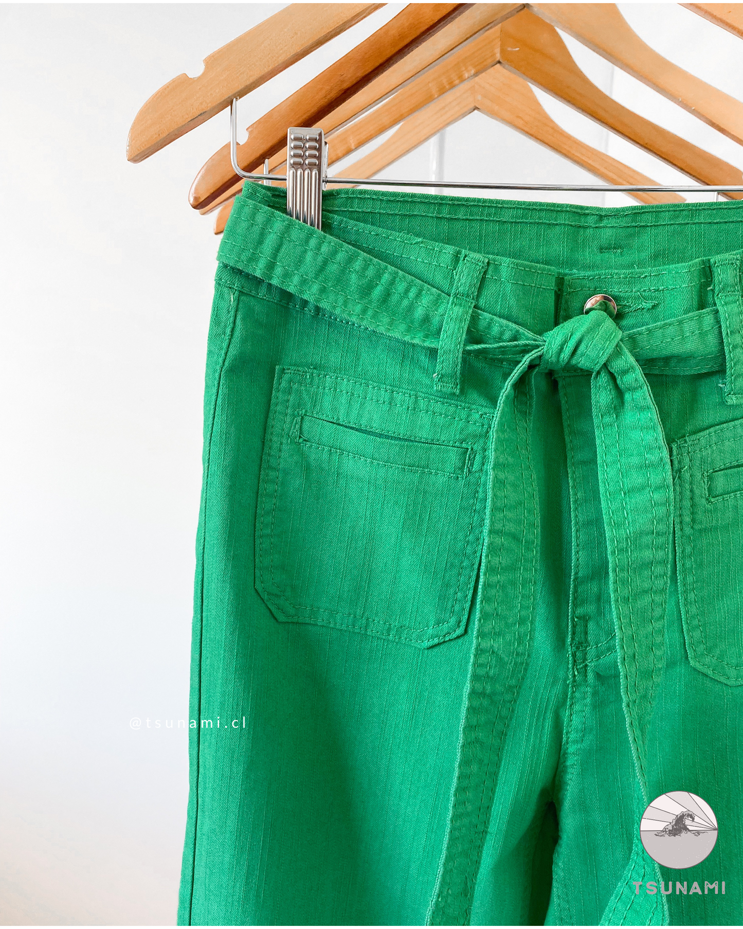 Pantalón con lazo
