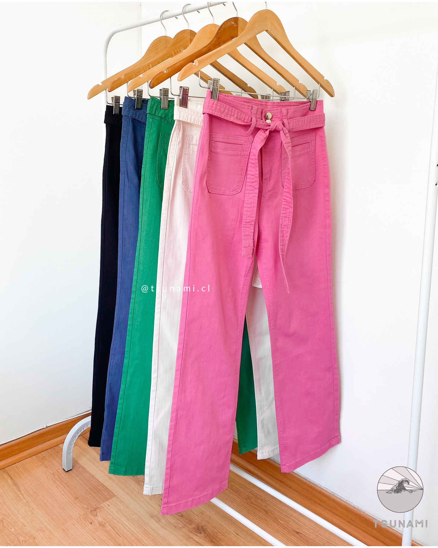 Pantalón con lazo