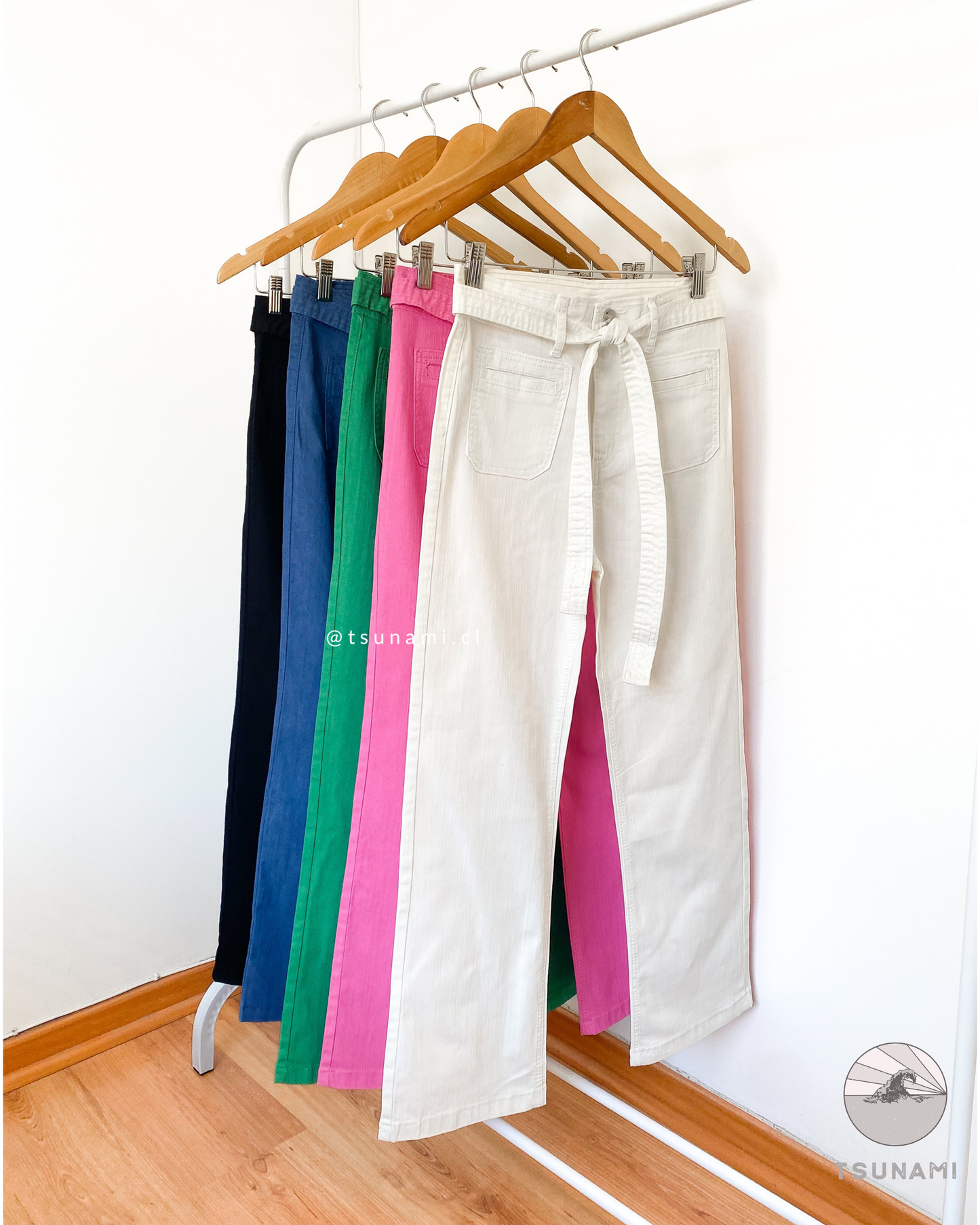 Pantalón con lazo