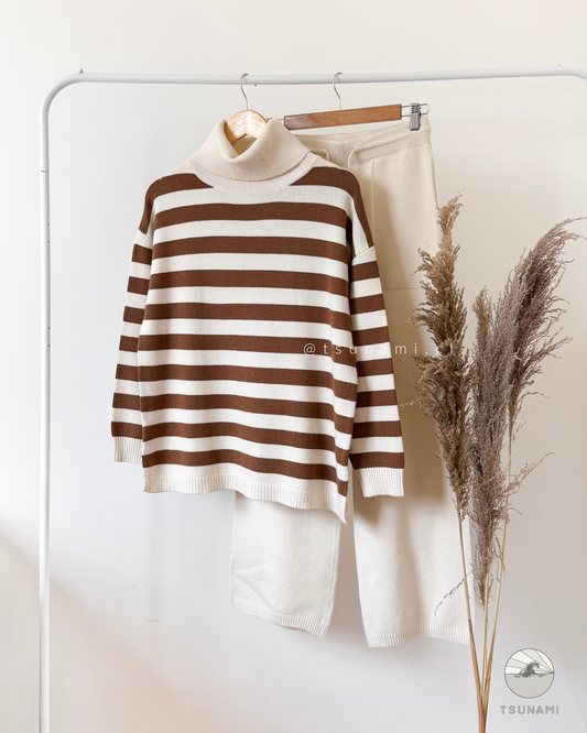 Conjunto Avellana | Conjunto tejido cuello alto a rayas