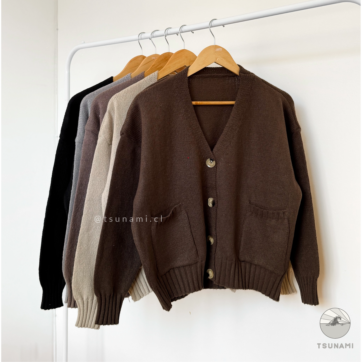 Cardigan abotonado con bolsillos