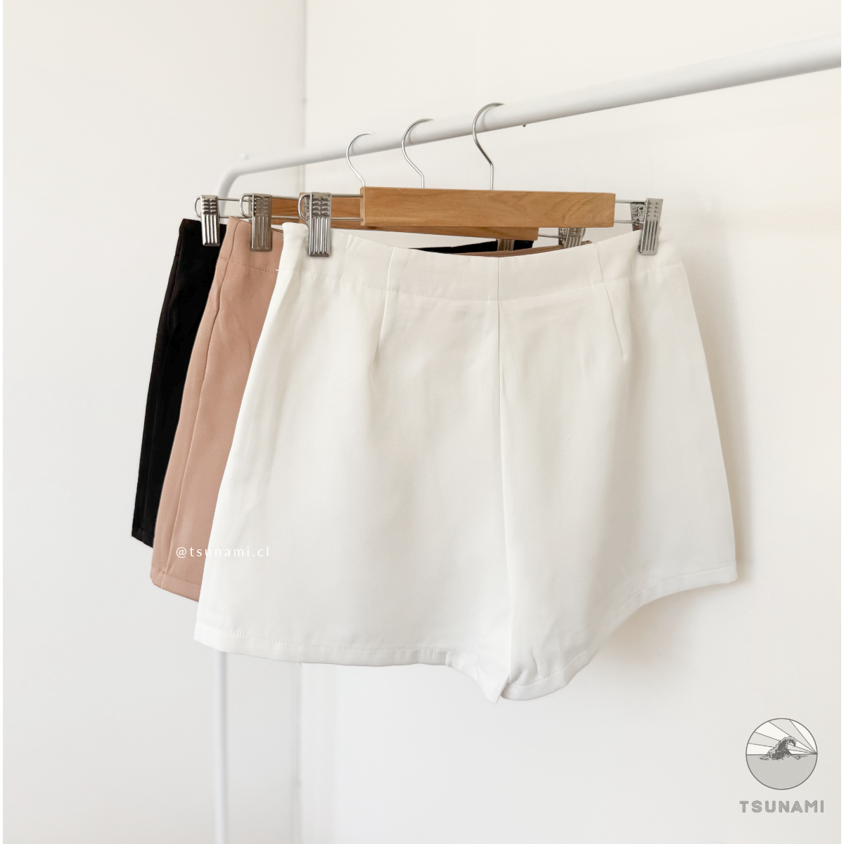 Falda short cinturón