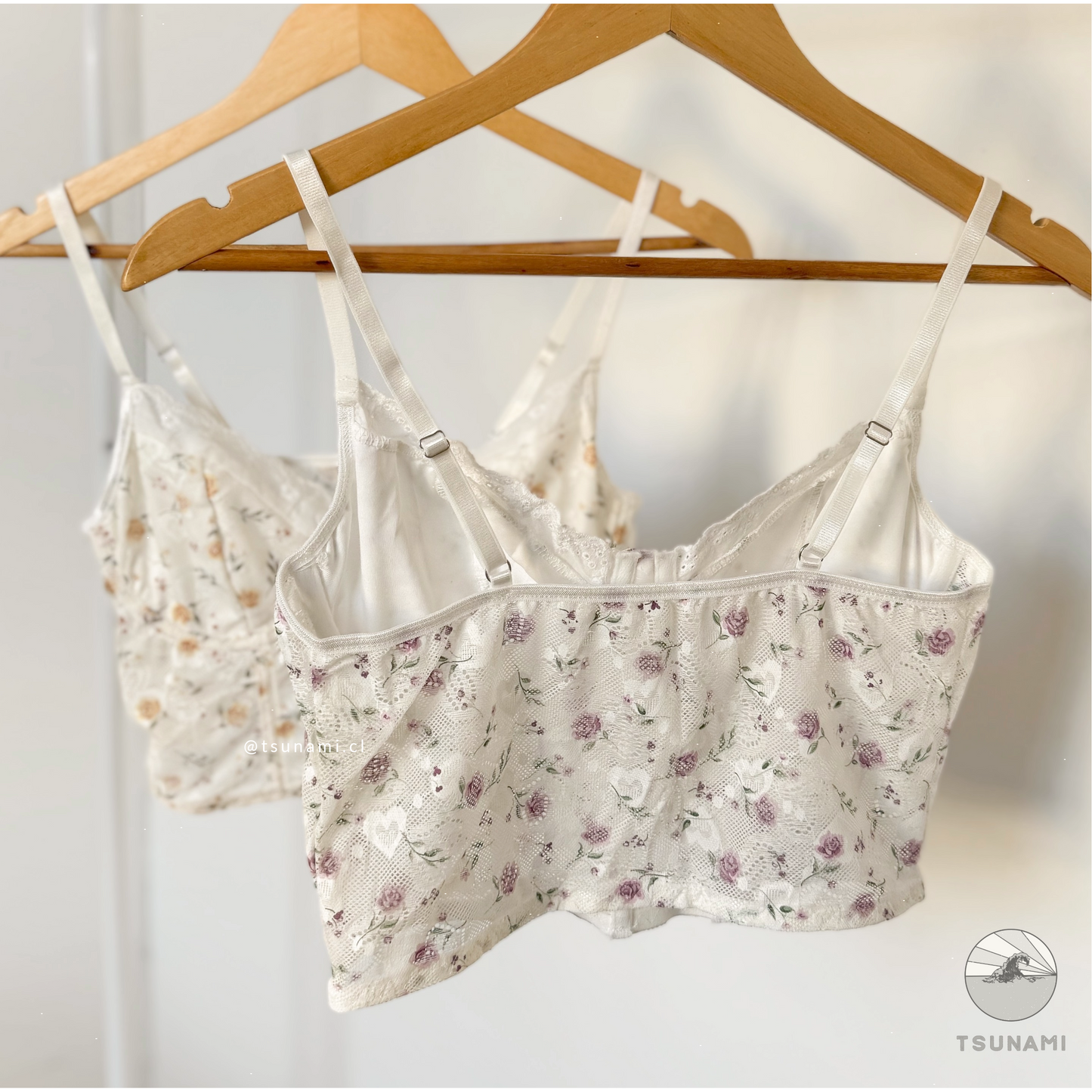 Crop top floreado