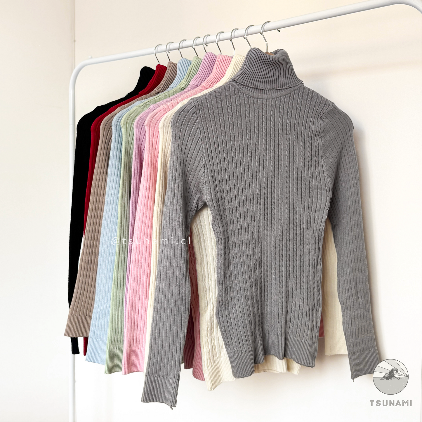 Beatle trenzado con cuello alto