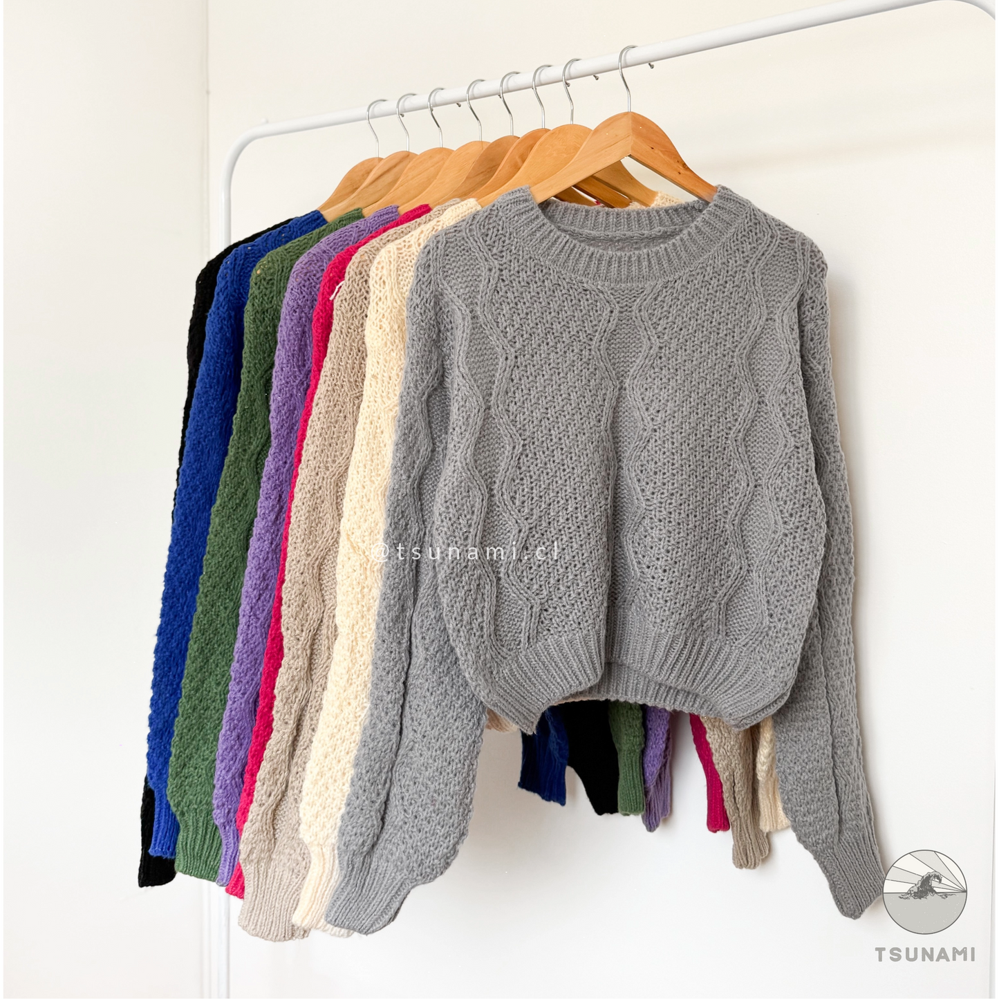 Sweater tejido color gris con diseño en relieve y cuello redondo para otoño invierno - tsunami tendencia