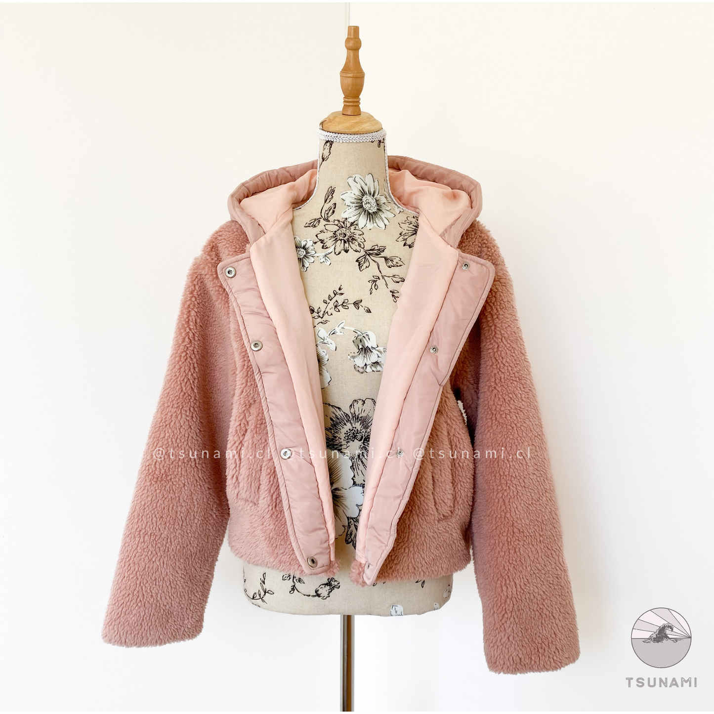 Chaqueta teddy con gorro