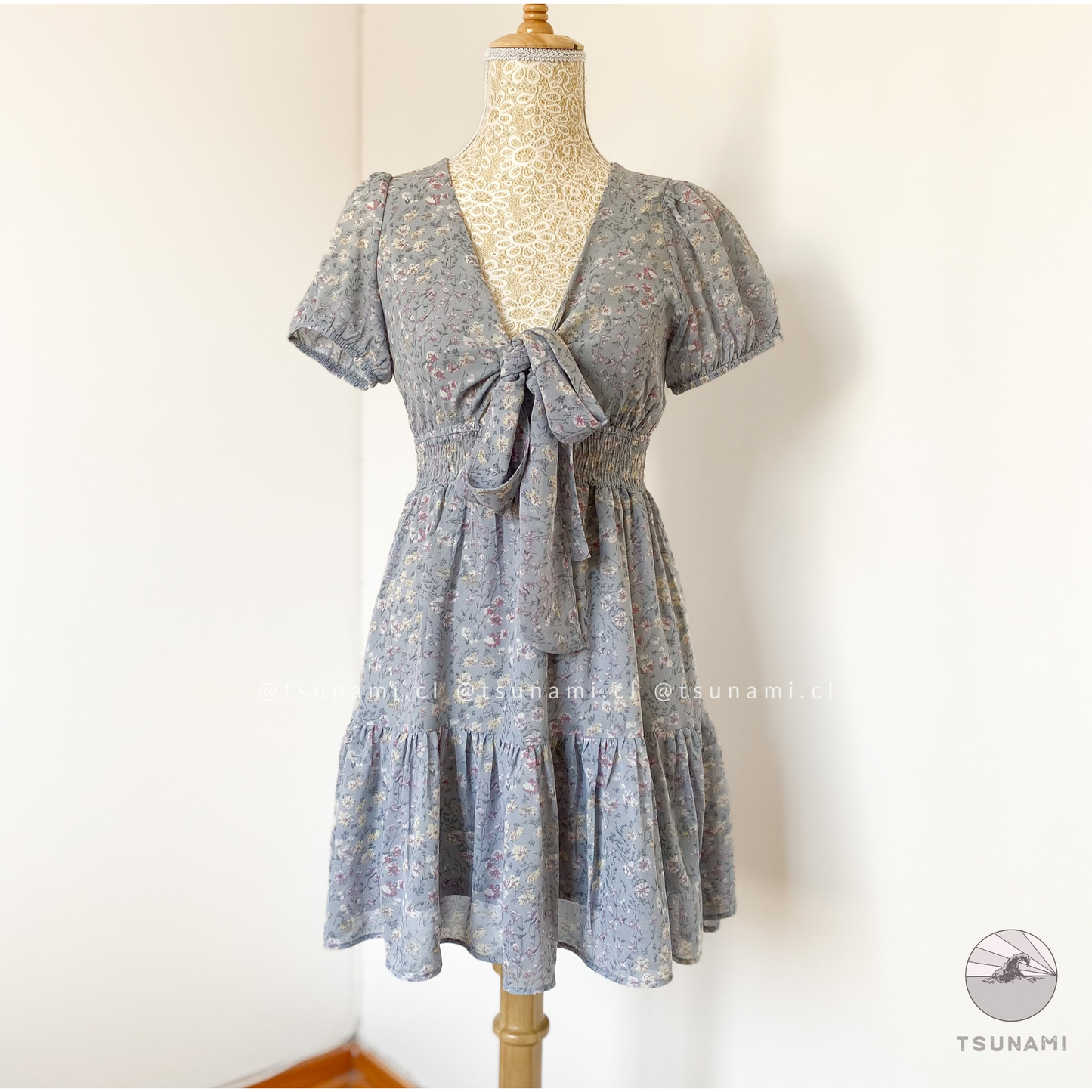 Vestido con nudo