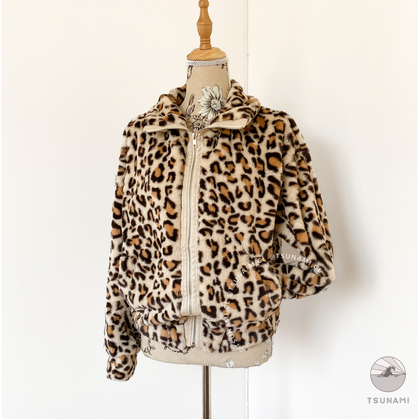 Chaqueta animal print