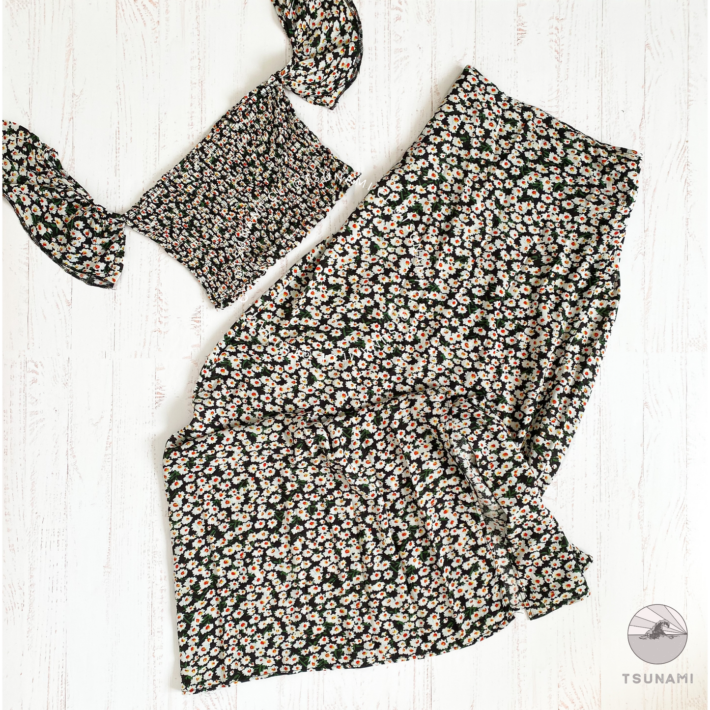 Conjunto top + falda larga