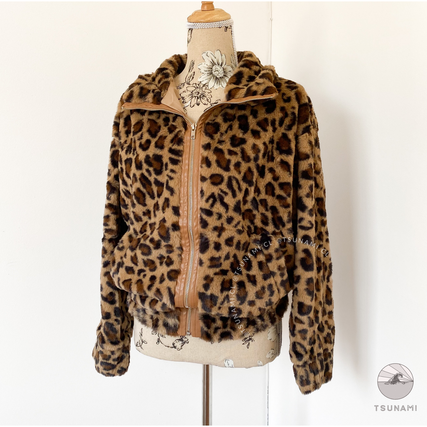 Chaqueta animal print
