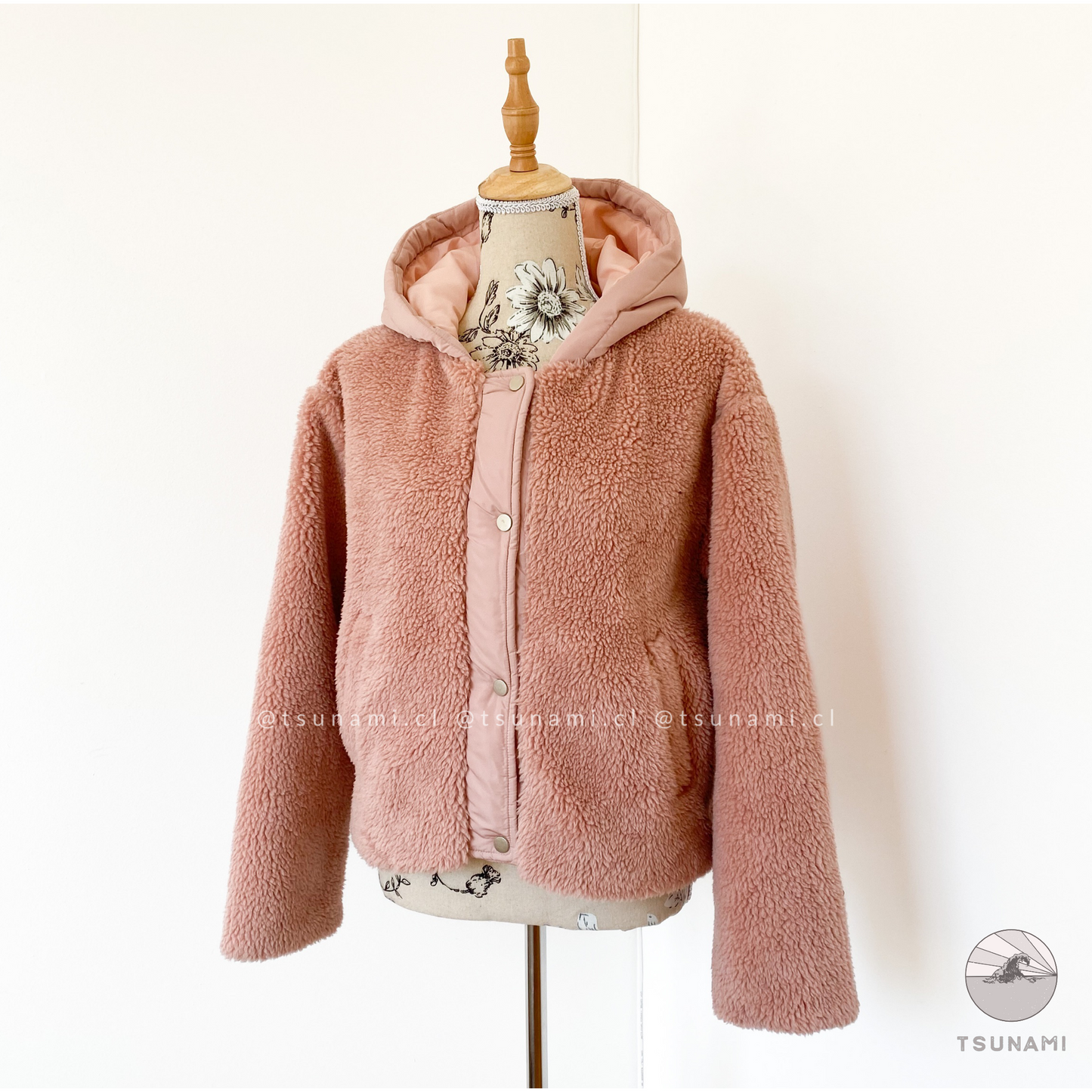 Chaqueta teddy con gorro