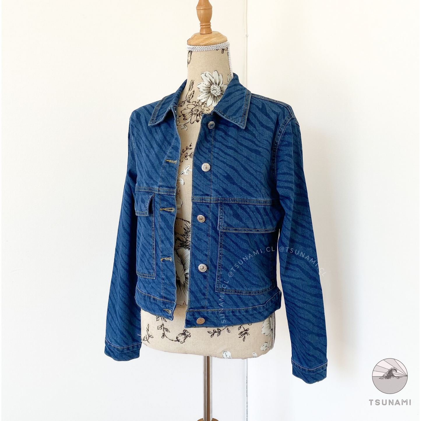 Chaqueta cebra de mezclilla