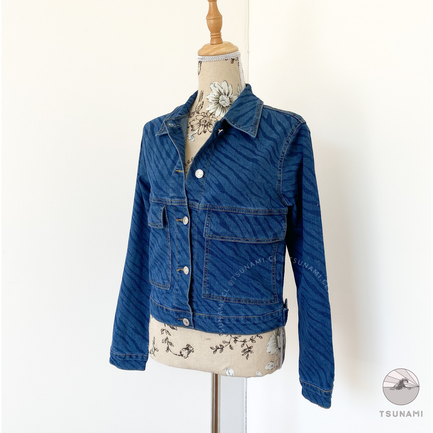 Chaqueta cebra de mezclilla