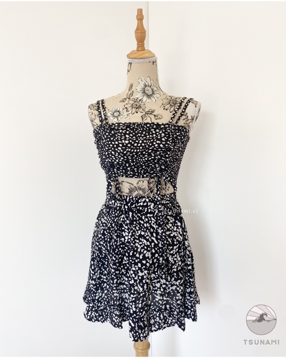 Conjunto floreado top + falda