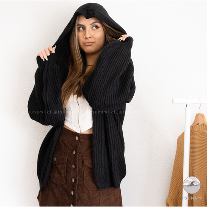 Cardigan con gorro