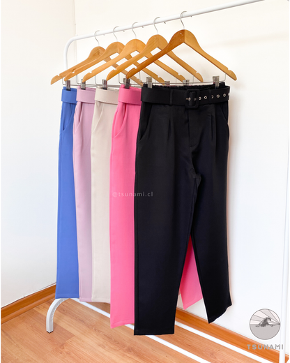 Pantalón sastrero con cinturón