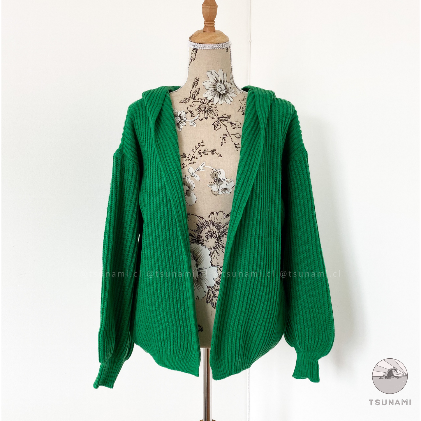 Cardigan con gorro