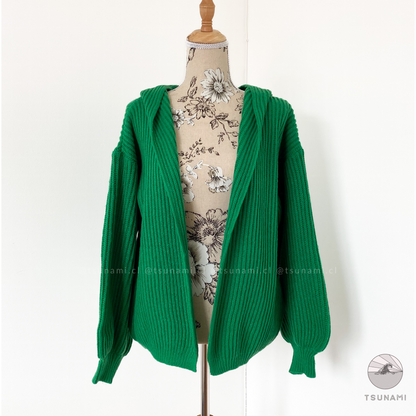 Cardigan con gorro