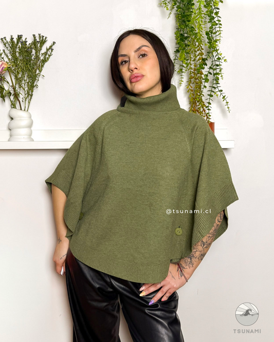 Poncho Suéter Ciprés | Poncho Cuello Alto con Botones