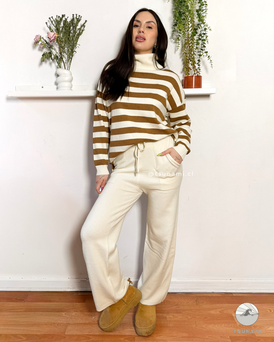 Conjunto Avellana | Conjunto tejido cuello alto a rayas