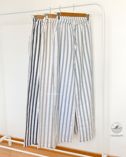Pantalón líneas