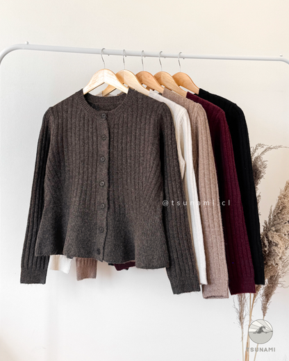 Cardigan Pecana | Cardigan tejido con corte peplum