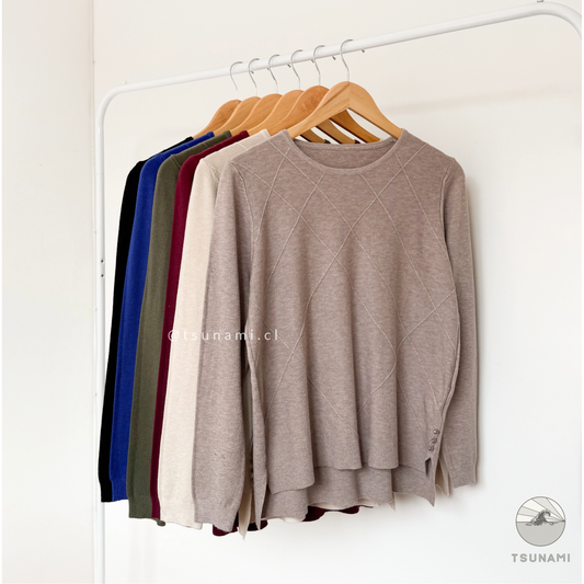 Suéter delgado con caída holgada y botones decorativos laterales color beige – básico femenino para otoño invierno Tsunami Tendencia