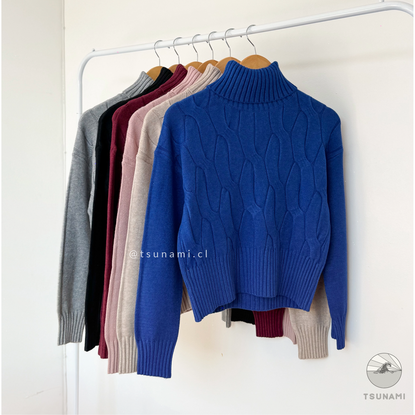 Suéter azul eléctrico tejido trenzado para mujer abrigador y cómodo otoño invierno