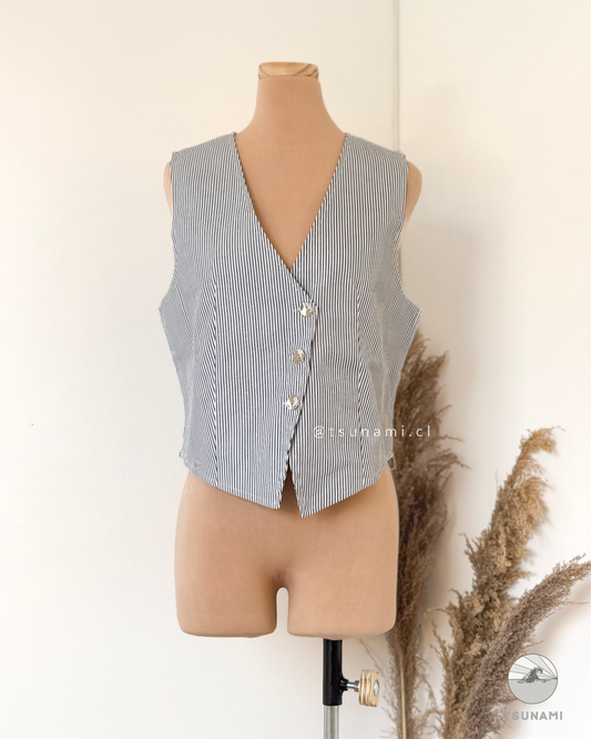 Vest con lineas y brillitos
