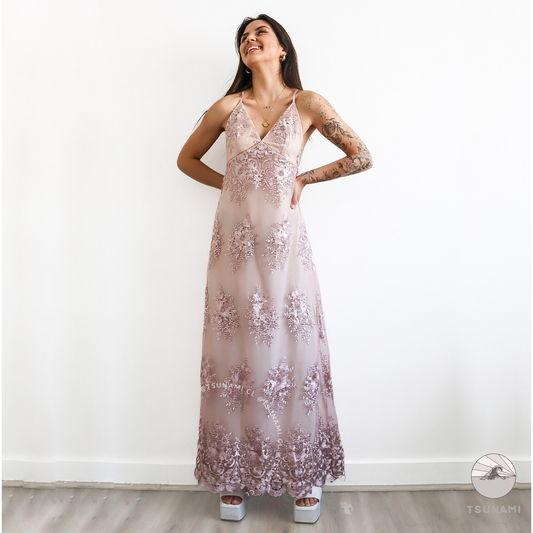 Vestido bordado de flores