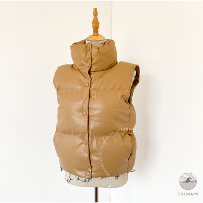 Puffer ecocuero sin mangas